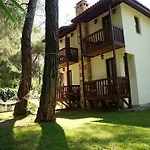 מלון Forest Gate גוג'ק