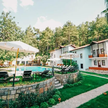 Hotel Forest Gate 3*