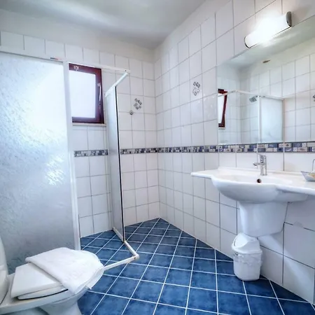 Hotel Forest Gate 3*