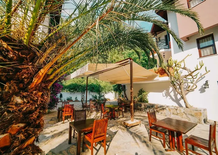 Hotel Forest Gate 3*