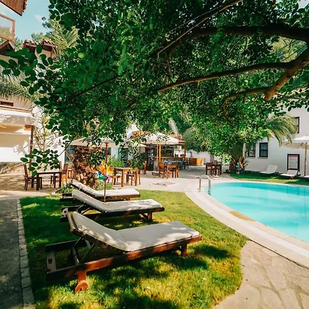 Forest Gate Hotel 3*